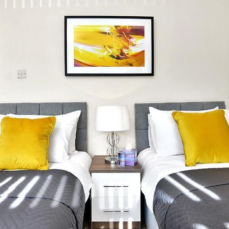 Xclusive Living Stay Near Airport & Nec, The Whitecroft Sheldon  Esterno foto